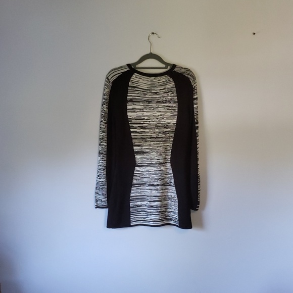 Cache - Picture 2 of 4